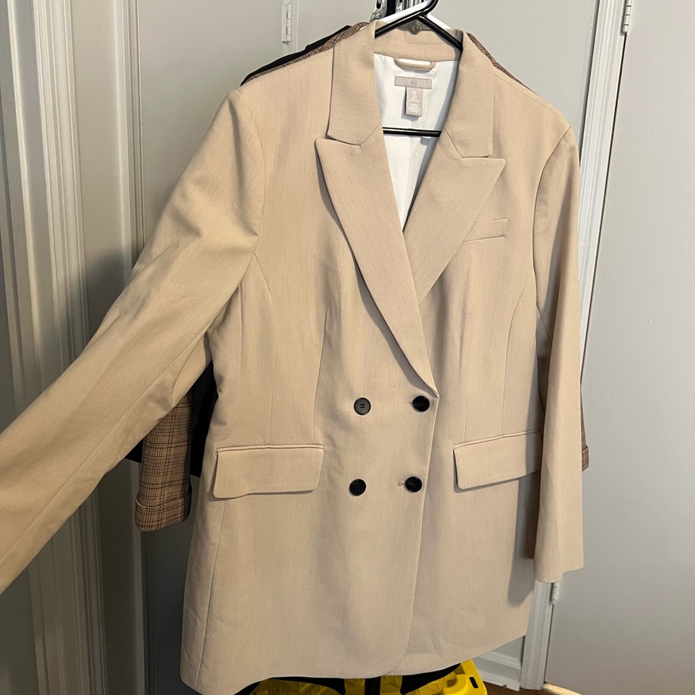 Women's Beige Blazer